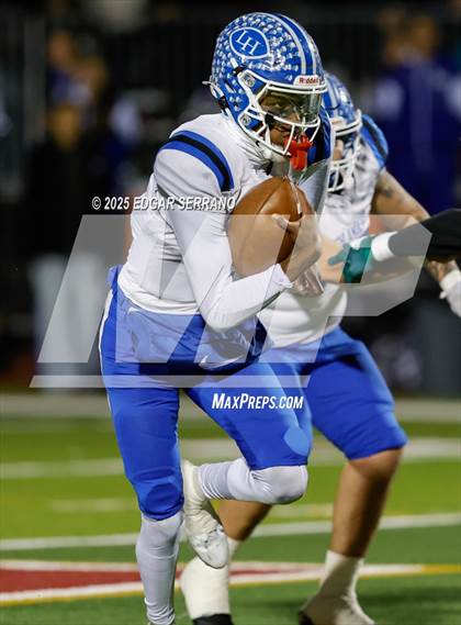 Thumbnail 2 in La Habra vs Oaks Christian (CIF SS D4 Semifinal) photogallery.