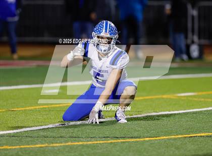 Thumbnail 3 in La Habra vs Oaks Christian (CIF SS D4 Semifinal) photogallery.