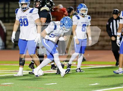 Thumbnail 1 in La Habra vs Oaks Christian (CIF SS D4 Semifinal) photogallery.