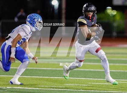 Thumbnail 1 in La Habra vs Oaks Christian (CIF SS D4 Semifinal) photogallery.