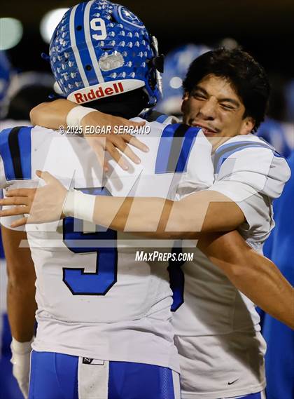 Thumbnail 2 in La Habra vs Oaks Christian (CIF SS D4 Semifinal) photogallery.