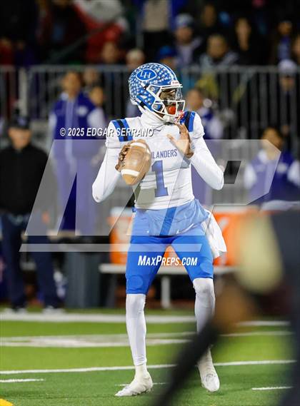 Thumbnail 2 in La Habra vs Oaks Christian (CIF SS D4 Semifinal) photogallery.
