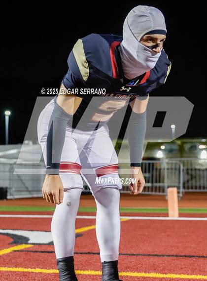 Thumbnail 2 in La Habra vs Oaks Christian (CIF SS D4 Semifinal) photogallery.