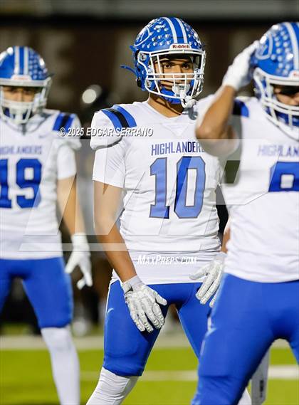 Thumbnail 2 in La Habra vs Oaks Christian (CIF SS D4 Semifinal) photogallery.