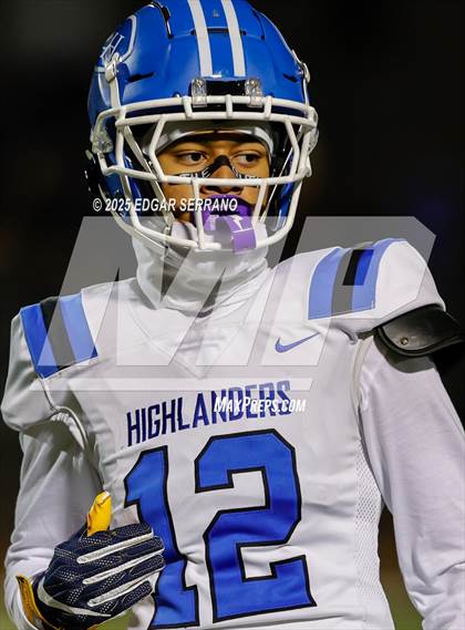 Thumbnail 1 in La Habra vs Oaks Christian (CIF SS D4 Semifinal) photogallery.
