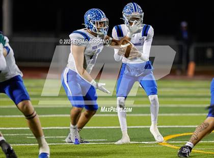 Thumbnail 3 in La Habra vs Oaks Christian (CIF SS D4 Semifinal) photogallery.