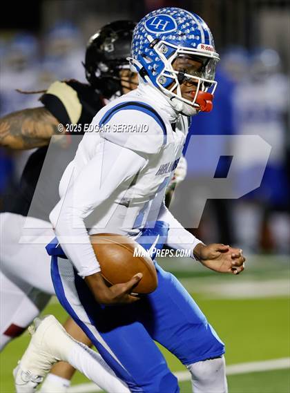 Thumbnail 1 in La Habra vs Oaks Christian (CIF SS D4 Semifinal) photogallery.