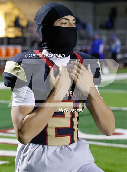 Thumbnail 2 in La Habra vs Oaks Christian (CIF SS D4 Semifinal) photogallery.