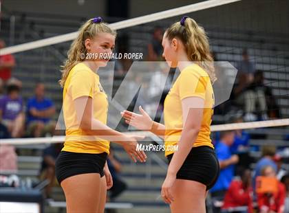 Thumbnail 2 in Carthage vs Richardson (Garland ISD Tournament) photogallery.