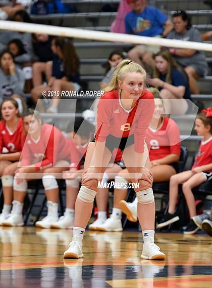 Thumbnail 2 in Carthage vs Richardson (Garland ISD Tournament) photogallery.