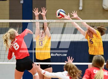 Thumbnail 1 in Carthage vs Richardson (Garland ISD Tournament) photogallery.
