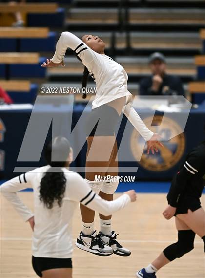 Thumbnail 3 in Berean Christian vs.Victory Christian Academy (CIF State D5 Final) photogallery.