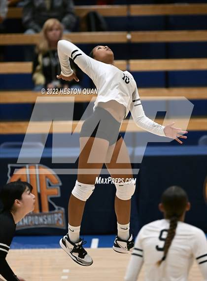 Thumbnail 3 in Berean Christian vs.Victory Christian Academy (CIF State D5 Final) photogallery.
