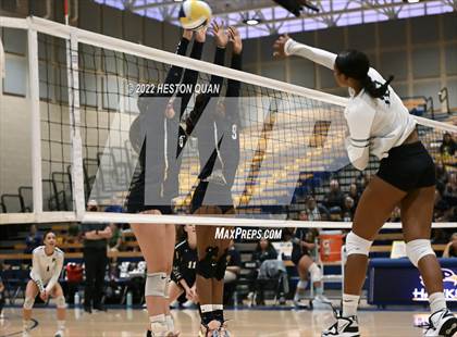 Thumbnail 3 in Berean Christian vs.Victory Christian Academy (CIF State D5 Final) photogallery.