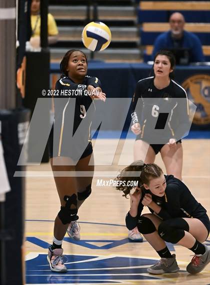 Thumbnail 3 in Berean Christian vs.Victory Christian Academy (CIF State D5 Final) photogallery.