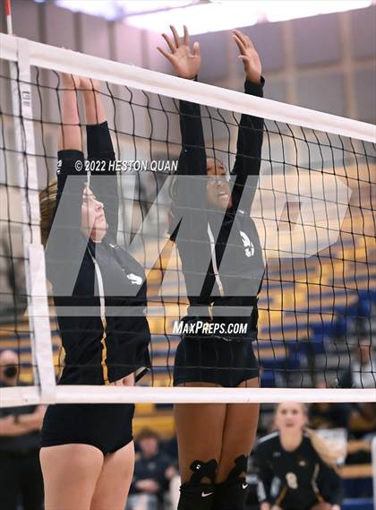 Thumbnail 2 in Berean Christian vs.Victory Christian Academy (CIF State D5 Final) photogallery.
