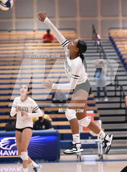 Thumbnail 2 in Berean Christian vs.Victory Christian Academy (CIF State D5 Final) photogallery.