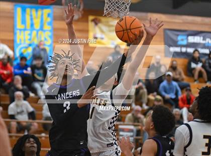 Thumbnail 2 in Oak Cliff Faith Family Academy vs. Carlsbad (Torrey Pines Holiday Classic) photogallery.
