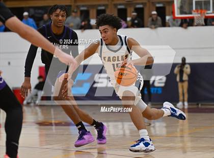 Thumbnail 2 in Oak Cliff Faith Family Academy vs. Carlsbad (Torrey Pines Holiday Classic) photogallery.