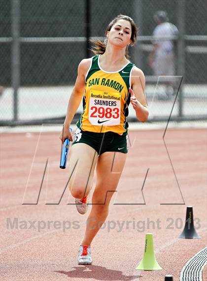 Thumbnail 2 in Arcadia Invitational (Distance Medley) photogallery.