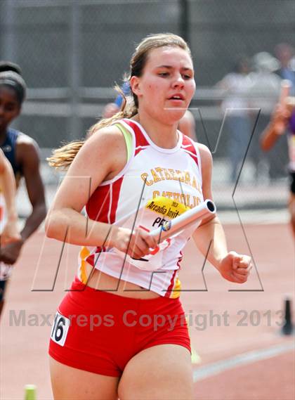 Thumbnail 3 in Arcadia Invitational (Distance Medley) photogallery.