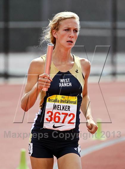 Thumbnail 2 in Arcadia Invitational (Distance Medley) photogallery.