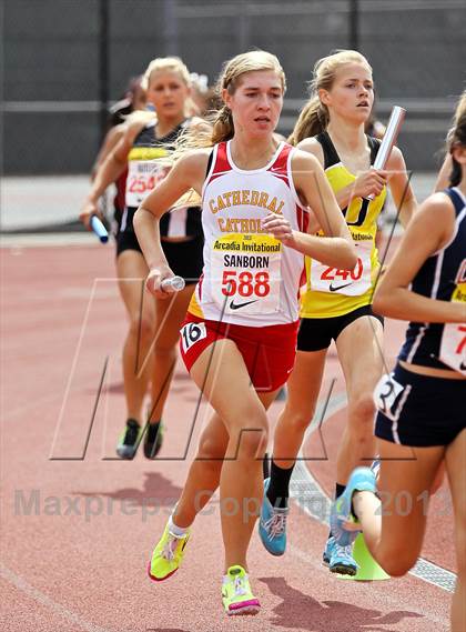 Thumbnail 3 in Arcadia Invitational (Distance Medley) photogallery.
