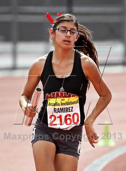 Thumbnail 2 in Arcadia Invitational (Distance Medley) photogallery.