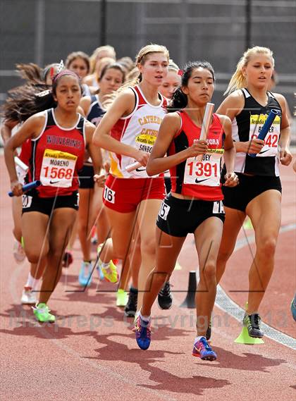 Thumbnail 2 in Arcadia Invitational (Distance Medley) photogallery.
