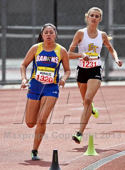 Thumbnail 3 in Arcadia Invitational (Distance Medley) photogallery.