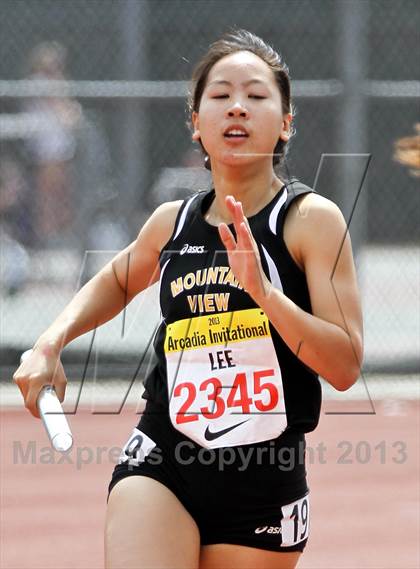 Thumbnail 2 in Arcadia Invitational (Distance Medley) photogallery.
