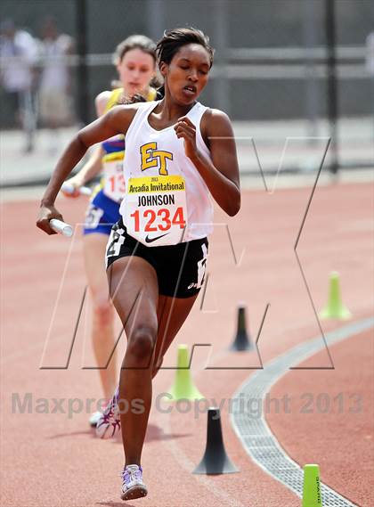 Thumbnail 2 in Arcadia Invitational (Distance Medley) photogallery.