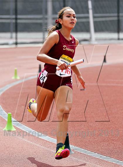 Thumbnail 2 in Arcadia Invitational (Distance Medley) photogallery.
