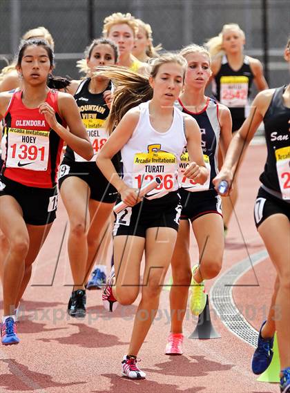Thumbnail 1 in Arcadia Invitational (Distance Medley) photogallery.