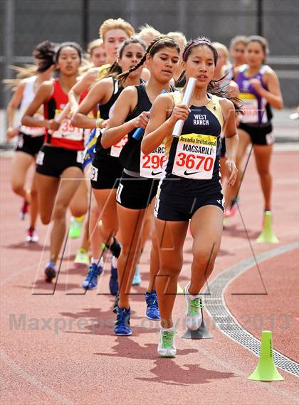 Thumbnail 2 in Arcadia Invitational (Distance Medley) photogallery.