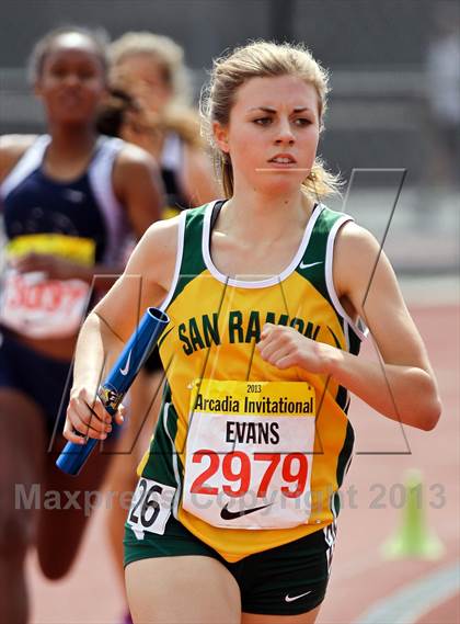 Thumbnail 3 in Arcadia Invitational (Distance Medley) photogallery.