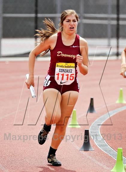 Thumbnail 2 in Arcadia Invitational (Distance Medley) photogallery.