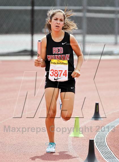 Thumbnail 1 in Arcadia Invitational (Distance Medley) photogallery.