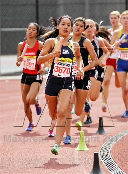 Thumbnail 3 in Arcadia Invitational (Distance Medley) photogallery.