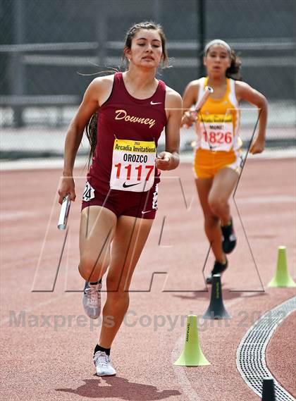 Thumbnail 2 in Arcadia Invitational (Distance Medley) photogallery.