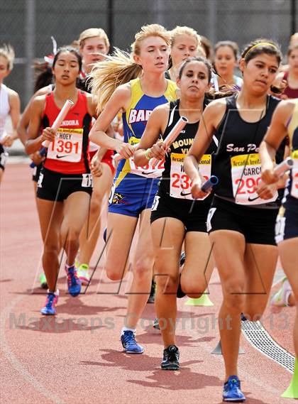 Thumbnail 3 in Arcadia Invitational (Distance Medley) photogallery.