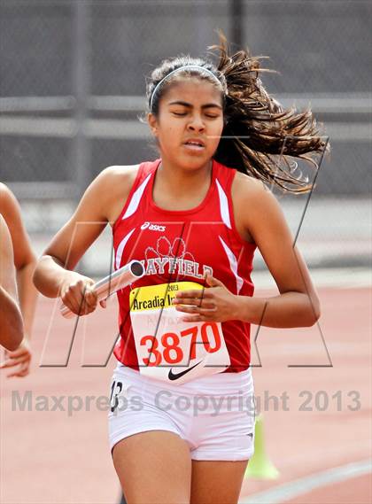 Thumbnail 3 in Arcadia Invitational (Distance Medley) photogallery.