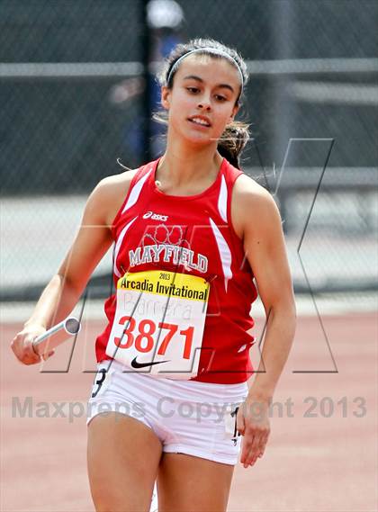 Thumbnail 2 in Arcadia Invitational (Distance Medley) photogallery.