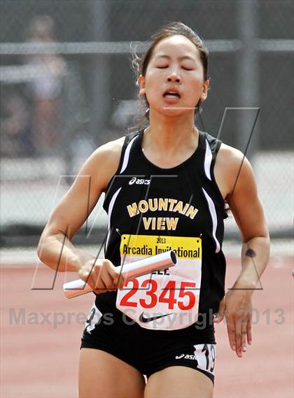 Thumbnail 3 in Arcadia Invitational (Distance Medley) photogallery.