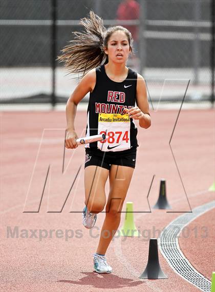 Thumbnail 2 in Arcadia Invitational (Distance Medley) photogallery.