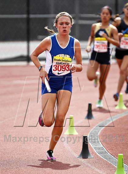 Thumbnail 2 in Arcadia Invitational (Distance Medley) photogallery.