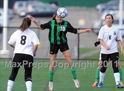 Thumbnail 3 in Schalmont vs. Greece Odyssey (NYSPHSAA Class B Final) photogallery.