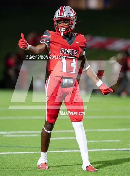 Thumbnail 1 in Ridge Point @ Fort Bend Travis photogallery.
