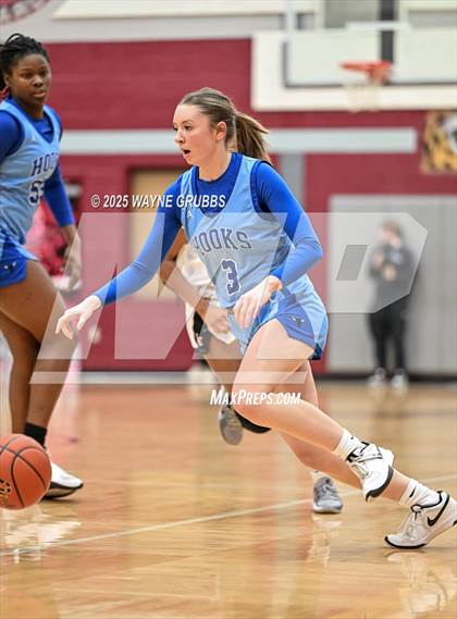 Thumbnail 2 in Hooks @ Liberty-Eylau photogallery.