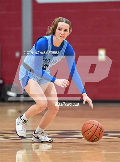 Thumbnail 2 in Hooks @ Liberty-Eylau photogallery.
